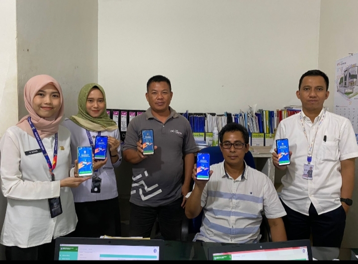 Pelaksanaan pelayanan pembuatan identitas kependudukan digital (KTP Digital) bagi karyawan dan manajemen Bank Lampung cabang KRUI, kabupaten pesisir barat.